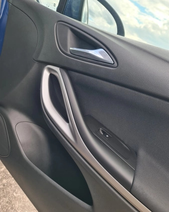 Opel Astra cena 42500 przebieg: 122000, rok produkcji 2019 z Otwock małe 466
